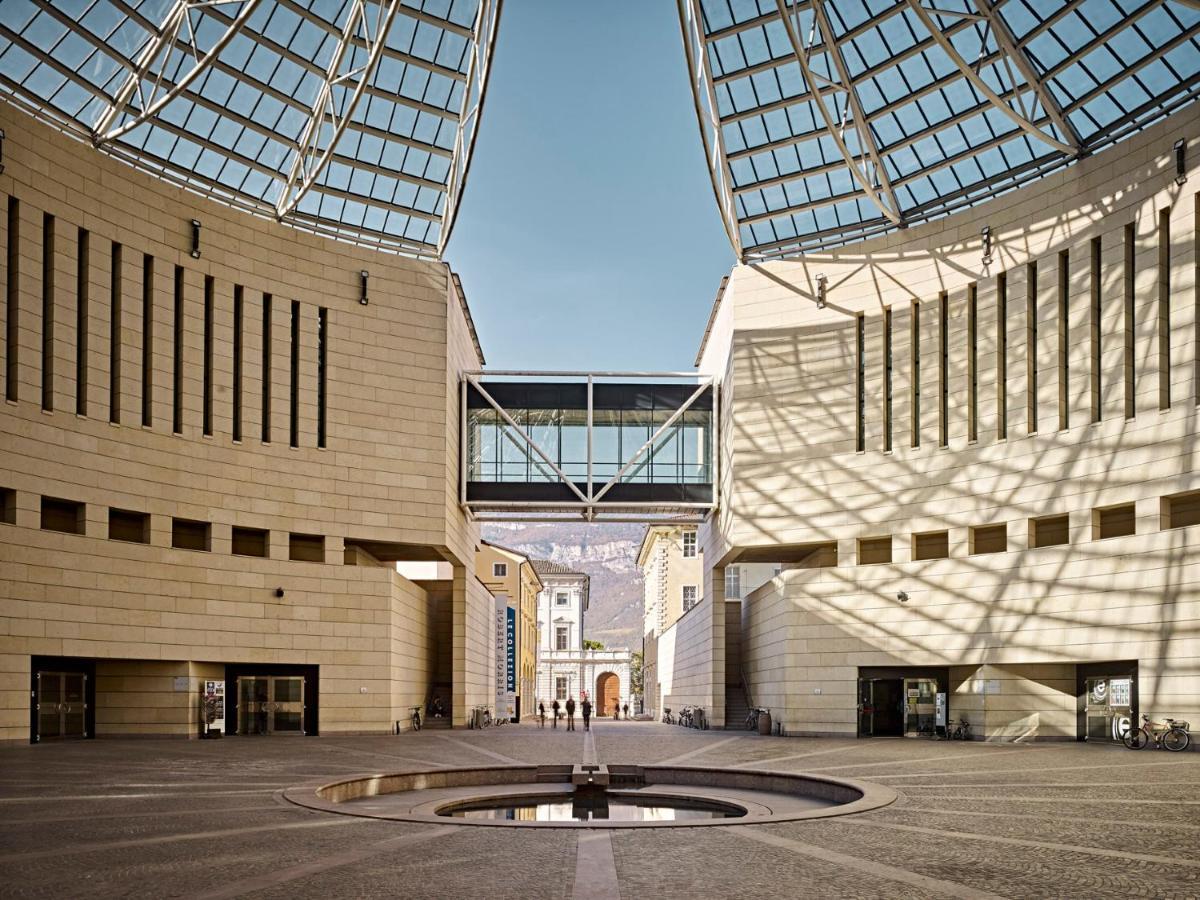 Smart Apartments Palazzo Mazzini Rovereto  Eksteriør bilde
