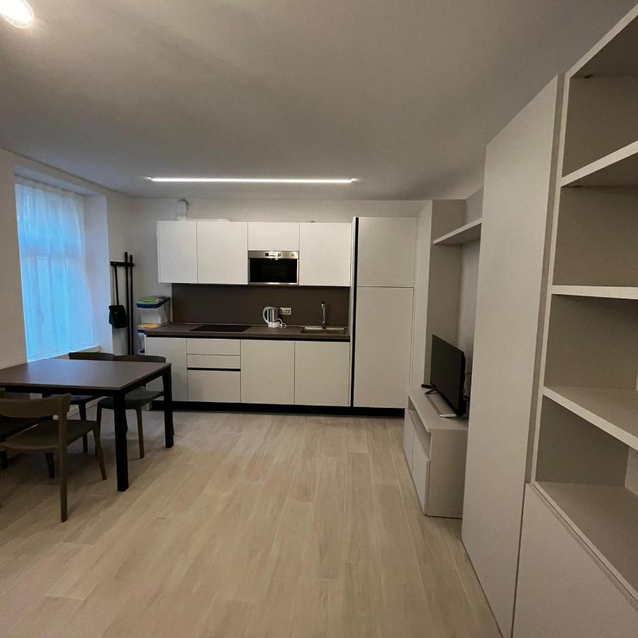 Smart Apartments Palazzo Mazzini Rovereto  Eksteriør bilde