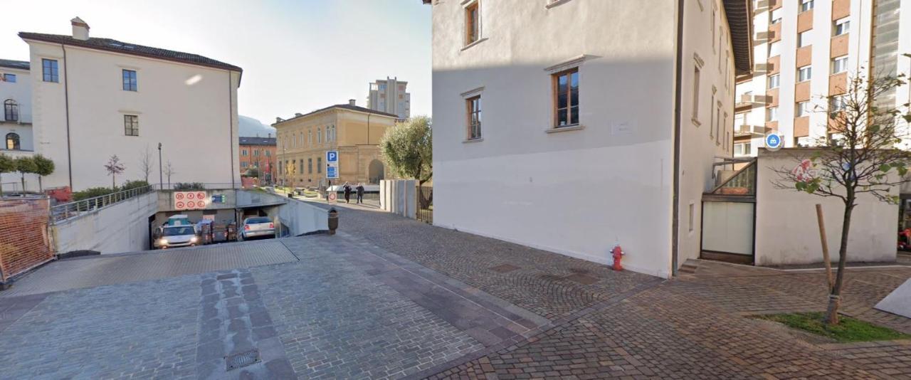 Smart Apartments Palazzo Mazzini Rovereto  Eksteriør bilde